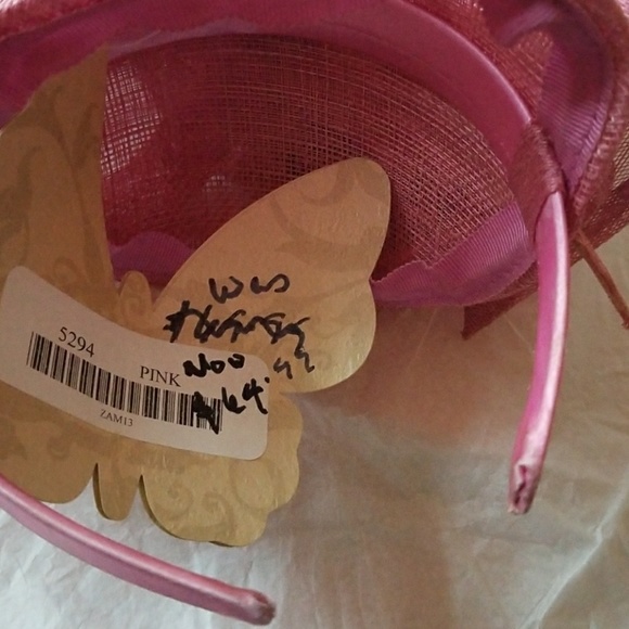 Fascinator - Picture 3 of 3